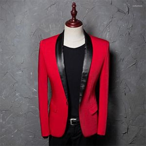 Erkekler Suits Erkekler İnce Tasarımlar Kore Homme Terno Sahne Kostümleri Şarkıcılar için Kırmızı Blazer Dans Kıyafetleri Ceket Yıldız Tarz Elbise Punk