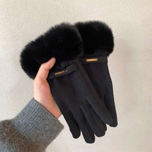 Guanti a cinque dita spessi antivento in cotone peluche da donna invernali con touch screen di design Ciclismo e guida Guanti a cinque dita resistenti al freddo Regalo all'ingrosso AAAAA