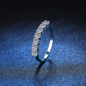 Tiffanyhsq Mozan Diamond Ring 925 Kobieta srebrna t home morsang kamienna księżniczka siedem wierszy jingqiang tremble gorące pieniądze