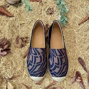 Moda Casual Buty Espadrilles Summer Projektanci mężczyźni Płaski plaż