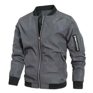 メンズジャケットスプリング秋のジャケットメンズボンバージャケットカジュアルストリート服メンズジャケットシンプルな風プルーフブリティッシュスタイルのジャケットウィンドプルーフ230406