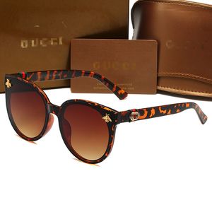 2023 Лучшие дизайнерские роскошные женские солнцезащитные очки GGities Мужские очки Открытые оттенки ПК Рамка Модная классическая женская UV400 с коробкой