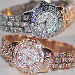 Relógios femininos luxo brilhante fino zircão relógio de quartzo elegante all star jóias mulheres relógios de pulso mecânicos moda dobrável fivela de pulso 231106