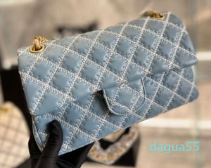 Women Crossbody Bag Paris Outer Stitching Plaid Pattern Fashionable Letter Flip Bag High Quality Leather Underarm borse