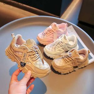 スニーカーかわいい子供の女の子の靴2023秋のカジュアル韓国版子供の子供たち靴