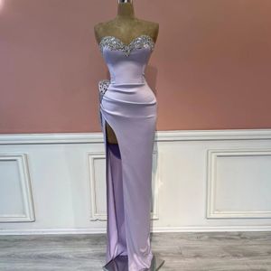 Lilac Long Mermaid Prom Dress Satin Sweetheart Beads High Side Split Red Carpet Sexig Evening Gonws Formella tillfällen klänningar