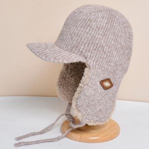 Berets HT4285 Dicke Winterstrickmütze mit Visier Männer Frauen Fleece gefüttert Trapper Earflap Cap Winddicht Russischer Outdoor Bomber