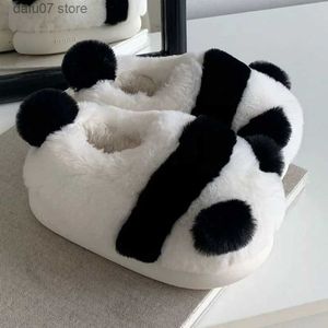 Terlik 2023 Siyah Beyaz Sevimli Panda Terlik Kadın Kabarık Kürklü Terlik Platform Kalın Ayakkabılar Kış Kaii Hafıza Köpük Ev Slaytları T231106