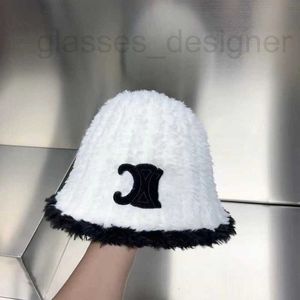 Cloches Designer Arc de Triomphe Black Plush Bucket Hat for Autumt and Winter、Warm Fisherman Hat、Light Head、Rearsoning Face Gnor
