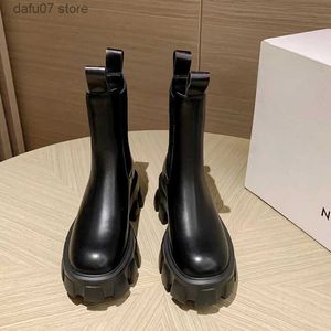 Stövlar tjocksolade stövlar Chelsea Kvinnor Elastic Band Chimney Boots Women's Winter Shoes Short Boots White Marton Boots T231106