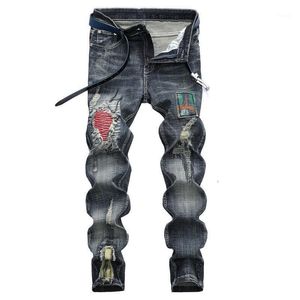 Herren-Jeans, gesteppte, bestickte, gerade, zerrissene, dehnbare Denim-Hose, elastische Taille, Patchwork-Jogginghose