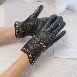 Moda zinciri mektup mitten kadın tasarımcı peluş eldivenler lüks siyah deri sürüş eldivenleri kış açık rüzgar geçirmez kayak eldiven