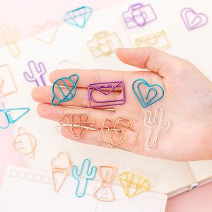 Fashion Jewelry Creative Hollow out Paper Clips Set Gold Cute Bookmark Clip Color Paper Clips Office Supplies