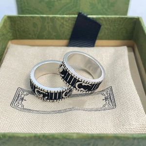 2023 neue Modedesigner Sterling Silber Ringe Schmuck Frau Mann Paar Liebhaber Ehering Versprechen Ring Verlobungsringe mit Box