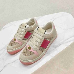 Screener sneakers designer casual skor smutsiga Italien sneaker beige smör läder märke nödställd grön röd rand canvas sko bi-färg klassisk tränare