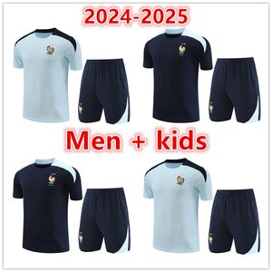 2024 2025フランスのサッカートラックスーツジャージーベンゼマMbappe Giroud Griezmann 23 24 25フットボールジャージートレーニングシャツMaillot Survetement Foot