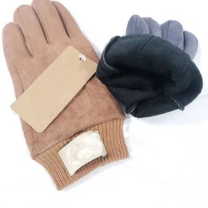 Rękawiczki ustawiają pięć palców Rękawiczki Nowe mężczyźni skórzane rękawiczki z tagiem zamszowego zamszowego dzielonego palca rękawiczki hurtowe