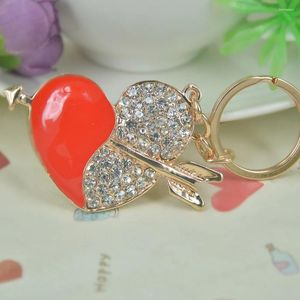 سلاسل المفاتيح Arrow One Heart Keyring Rhinestone Crystal Charm Jewelery Women Women Bag Bendant Key Key Chain Valentine Day Gift