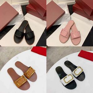 Lyxdesigner Män Dam Sandaler Tofflor V signatur Slides Tofflor Läder Kohud Sandaler Flip Flops Metall Spänne Strand Sommar Pool Lättvikts Tofflor