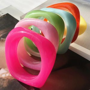 Bangle UJBOX Wholesale Multicolor Hands Wrist Jewelry Gift Irregular Lucite Resin Acrylic Bangles Bracelets For Women