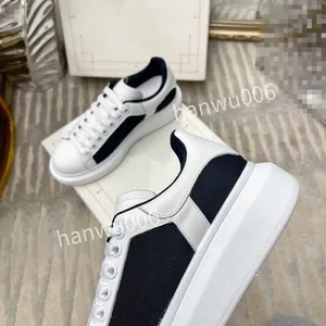 2023top Nytt modemärke Kvinnor Casual Shoes Sneaker Kvinnor Sneakers White Black Green Sail Chicago Kentucky Mens Sports Platform Shoes