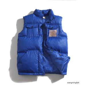 E30c Gilet da uomo Piumino Cappotto Designer Abito da donna Cappotti invernali Moda donna Piuma Outfit Outwear Multicolor Smanicato isolante Gilet Top1