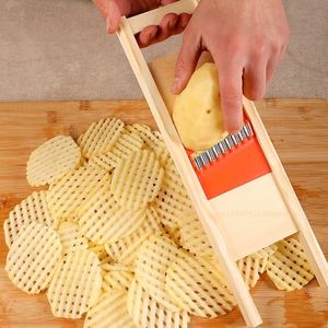 Manual French Fry Cutters Potato Slicer Grid Artifact Wipe Knife Vegetable ter Wave Flower Gadgets Accessories 230406