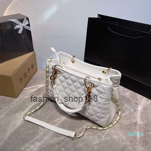 2023 Handbag Quilted Shoulder Chain Bag Women's High Quality Shopping Bag