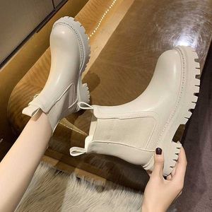 Boots 2022 New Chunky Boots Fashion Platform Women Ankle Female Sole Pouch Ankle Botas Mujer Round Toe Slip-On Botas Altas Mujer AA230406