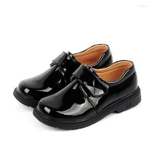 Scarpe piatte Ragazzi Scarpe da ginnastica casual da scuola per bambini in pelle per bambini Designer di lusso per bambini