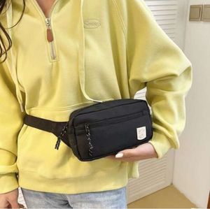 Lulu väska midja väskor bröstbälte väska yogasport lululemens kvinnor lyxiga lululul crossbody designer fanny pack bärbara vattenproof bum väskor nwe förvaring plånbok yu5123