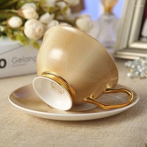 Xícaras pires da Europa Latte Copo Copo Pequeno Luxo Gold China de China Tarde Colher Spoon Cerâmica Zen Bowl E5EI50YH