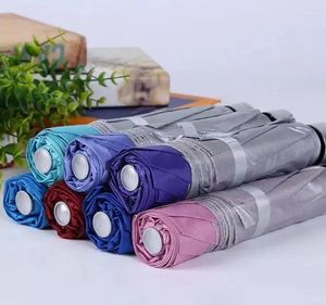 Ombrelli Moda di alta qualità Ombrellone Tinta unita Tre pieghevoli Pioggia Sole Bomboniera Regalo per feste per gli ospiti SN