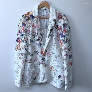 Abiti da uomo Farfalla Ricami Fiore Scava Fuori Bocciolo Di Seta Bellissimo Lussureggiante Personaggio Individuale Cappotto Ricreativo Maschile