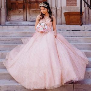2023 Różowe sukienki Quinceanera nowe eleganckie koraliki ukochane aplikacje Słodka 15 imprezowa celebrytka sukienka nastolatki