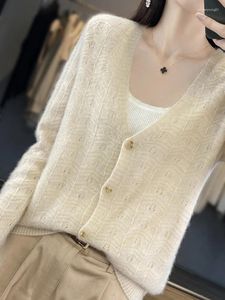 Women's Knits Cardigans Luxury Women V-Neck Long Sleeve Tops Wool Sweater Soft Comfortable Outerwear Knitted Jumpers Fashion Lady Clothing