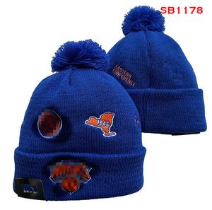 Men Knitted Cuffed Pom New York Beanies Knicks Hats Sport Knit Hat Striped Sideline Wool Warm BasEball Beanies Cap For Women