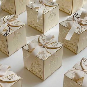 キャンディボックスクッキーギフトラップロマンチックな結婚式は、ブライダルバースデーパーティー用品シャンペーンゴールドのリボン付きチョコレートボックスを好むチョコレートボックス