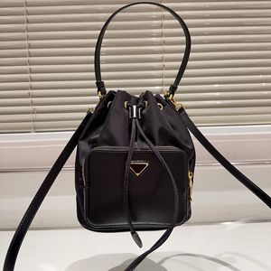 Damen-Beuteltasche, schwarze Herren-Gürteltasche, Designer-Umhängetasche, große Einkaufstasche, modische gebündelte Taschen, Unisex-Handtasche, Designer-Gürteltasche mit Kordelzug