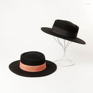Береты 202301-HH8124 Зимняя шерстяная лента в британском стиле разных цветов, шляпа-федора для мужчин и женщин