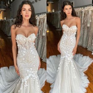 Abiti da sposa a sirena con scollo a cuore Applicazioni con corpetto in osso Abito da sposa in pizzo Illusion Abiti da sposa robe de mariee senza schienale