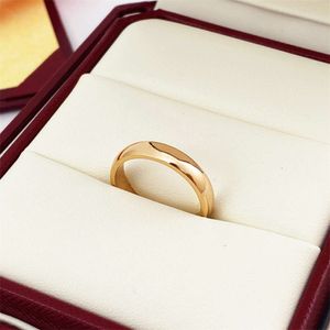 Kärleksdesigner Love Ring Armband Cartera Signature Ring Simple Style Fashion Trend mångsidig ring Par Rund Rim Small Titanium Steel Par Ring Girl