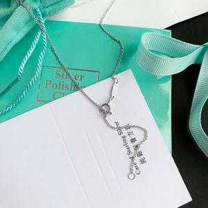 Tiffanylris ecklace T Family Pure Silver S925 Модное ожерелье с крестом Полный бриллиантовый воротник-цепочка Женский простой кулон Прямая трансляция Дизайнерские ювелирные изделия tiff