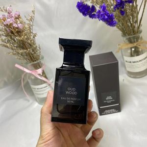 Ford Perfumes Oud Wood 50ml eau de parfum spray fragrância homens perfume cheira um bom frete grátis