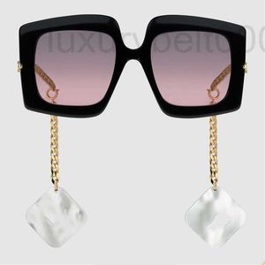 Sunglasses Designer Unique Black fre red lens woman earring sunglasses classic fashion 0722S glasses polycarbonate plate square 0722 e box RI33