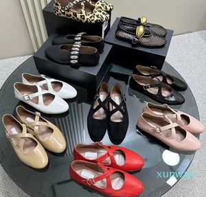 Damen-Luxus-Designer-Schuhe, runde Zehenschnalle, flache Absätze, Loafer, Mary-Jane-Schuh aus echtem Leder, bequeme Ballerinas aus gewebtem Mesh, Einzelschuh