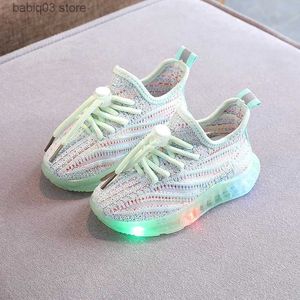 Sneakers Size 21-30 LED Baby Luminous Shoes Boys Glowing Children Sport Sneakers for Kids Girls Breathable Toddler Shoes Led Flash Lights T231107