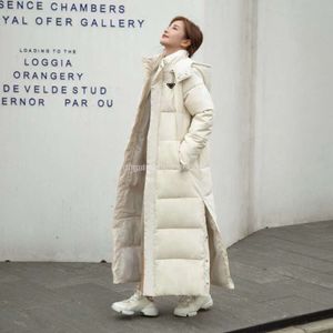 Płaszcz Parma Extra Maxi długa zimowa kurtka Kobiety z kapturem Oryginalny pełen litera Pa Letter Big Plus Size Dam Lady Windbreaker Onwear Odzież odzieży