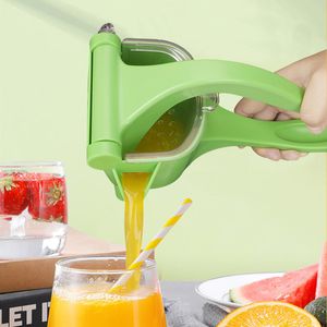 Fruktgrönsaksverktyg Multifunktionell juiceprå Liten Liten Juicer Manual Handhållen Nonelektrisk citron Squeezer 230406