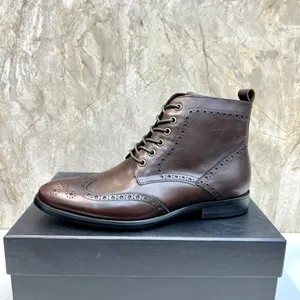 Mens Winter Ankle Boots äkta läder snörning casual motorcykelstövlar män plattform varumärkesdesigner klänningskor storlek 38-45